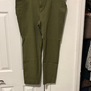 Banana Republic women  Khaki Chinos